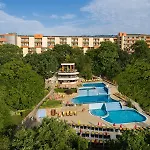 Sunrise Golden Sands فندق