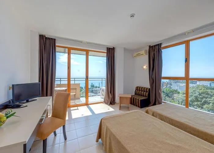 Sunrise Golden Sands