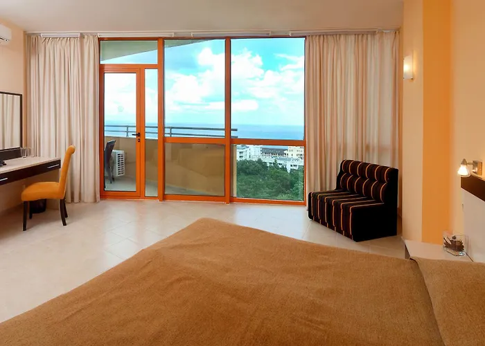 Sunrise Golden Sands Hotel 4*