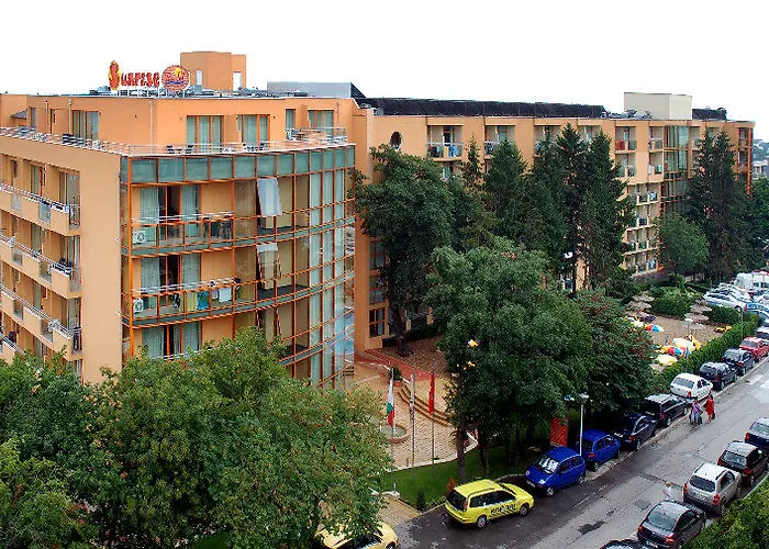 Sunrise Golden Sands Hotel